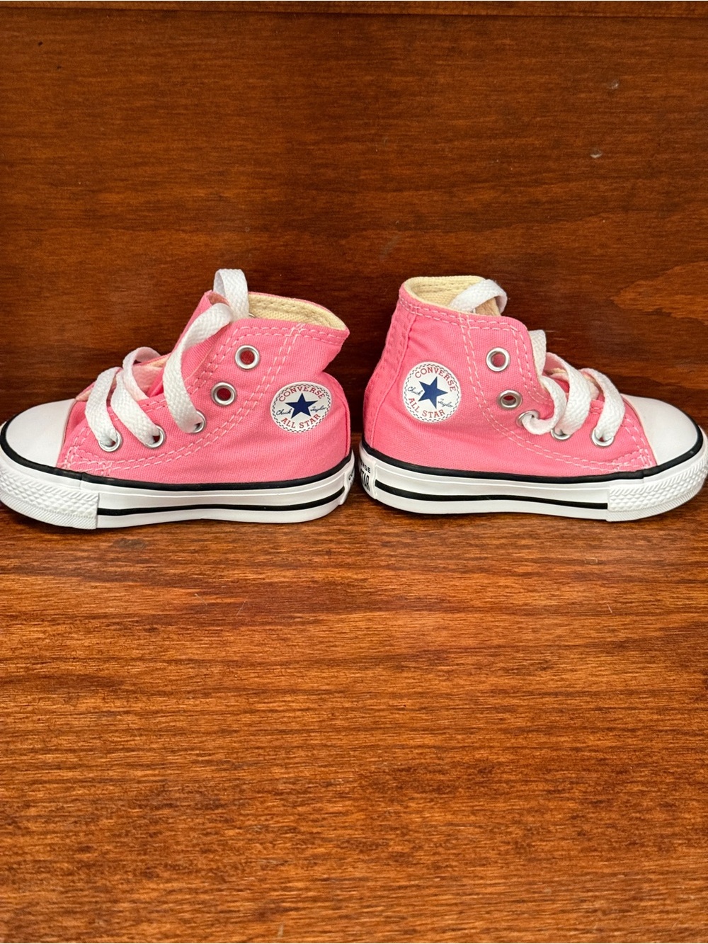Converse Infant Pink Classic High-Top Sneakers Size 3 - Picture 4 of 8
